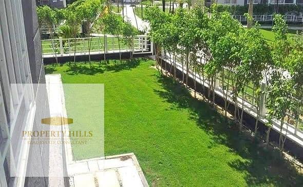 Own your finished garden apartment in front of Madinaty 2 gate in the largest compound, Cleopatra Palace - Widok 3