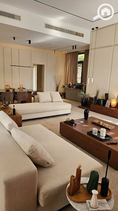 4 Bedroom Townhouse for Sale in 6th of October, Giza - WhatsApp Image 2026-06-23 at 12.01. 14 PM (5). jpeg
