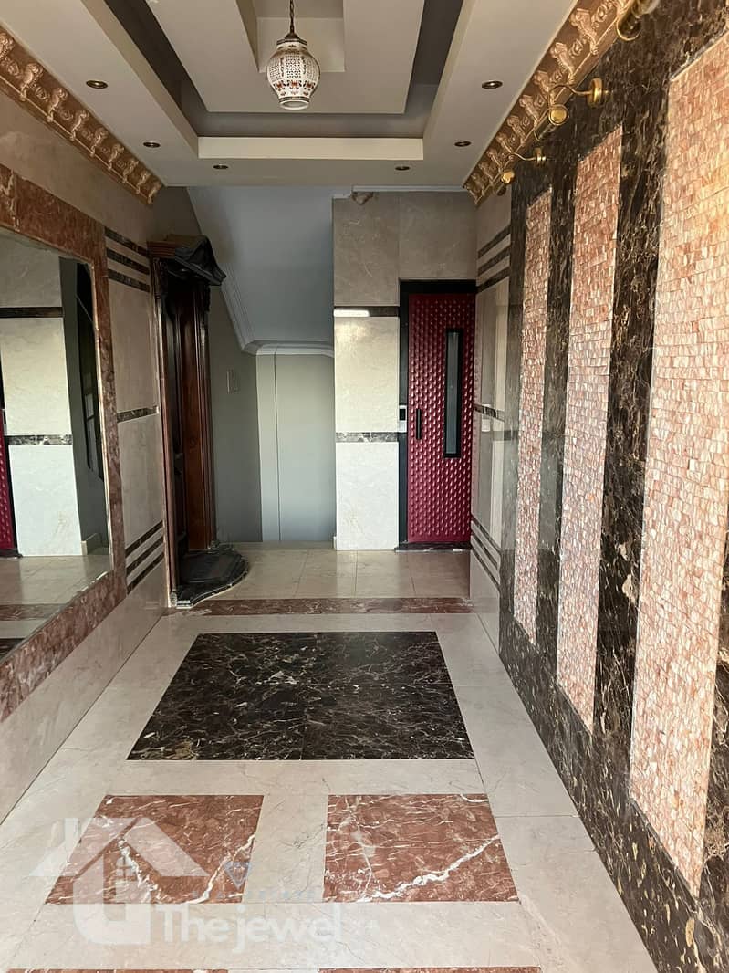 Apartment for Rent | 220 SQM | 1st Floor + Elevator | Garden View | 3 Bedrooms | Banafsg 7 Villas | New Cairo - Mehr