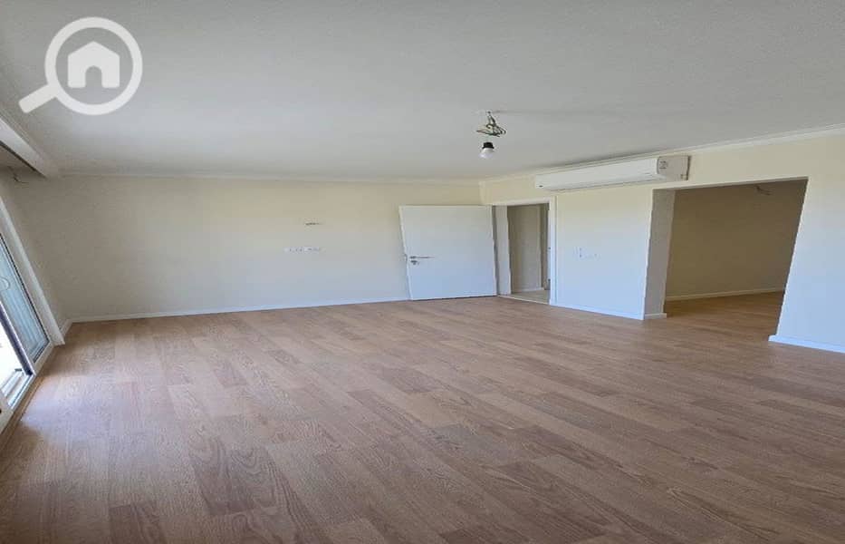 Fully Finished Apartment in Pyramids hills Ora near of New Giza - Widok 5