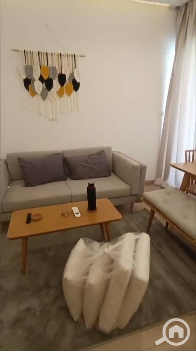 6 1000276127. jpg