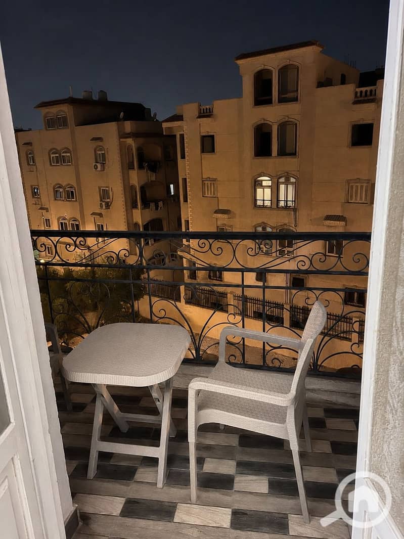 New Cairo, 5th Settlement, Gardenia Heights. Premium front apartment with a northern breeze (Bahary), located directly behind famous Gomla Market. - Ansicht 3