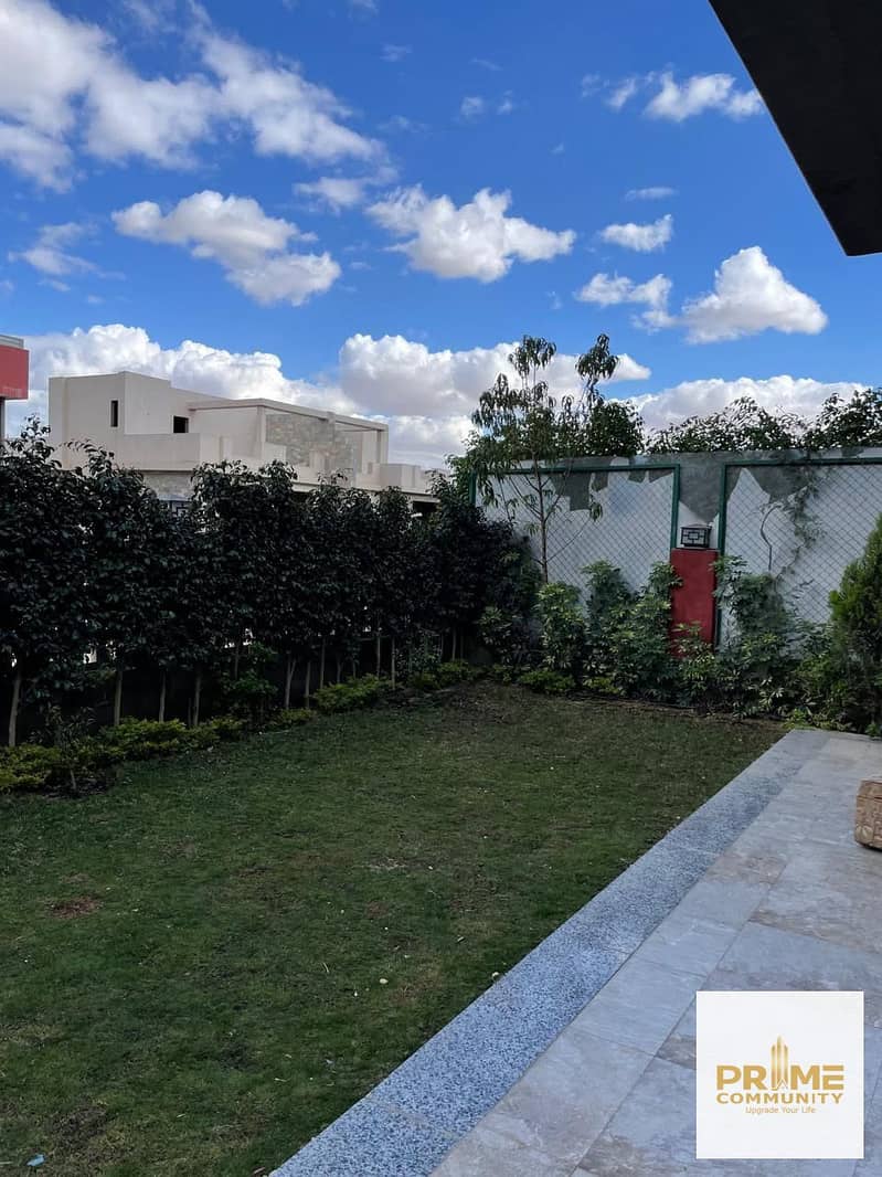 Twin House Villa for Sale in Al Reem Residence 6th of October Land 263m & BUA 328m Near 26th of July Corridor Jedar & Swan Lake - Więcej