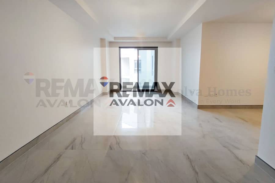 3Bedroom Apartment for Sale in (Skyline Al Orouba Compound – Smouha) – Immediate Delivery with Open Villas View - Widok 2