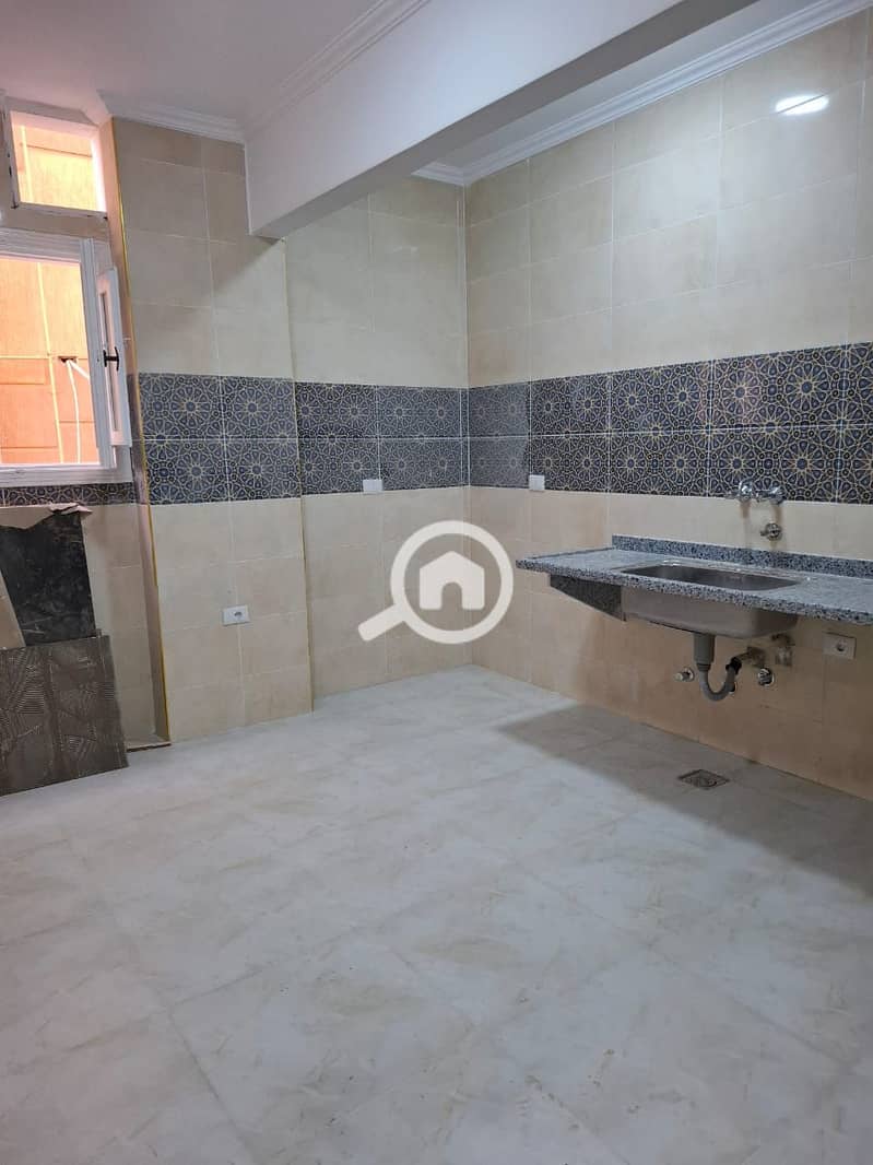 Apartment for rent suitable for newlyweds, high-end finishing, 4 rooms, excellent location and great price. – další