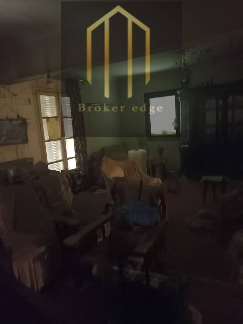 8 1001675026. jpg