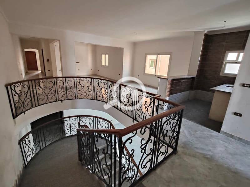 Duplex for rent in the villas of the first neighborhood next to Carrefour, ground floor with first floor. - Widok 2