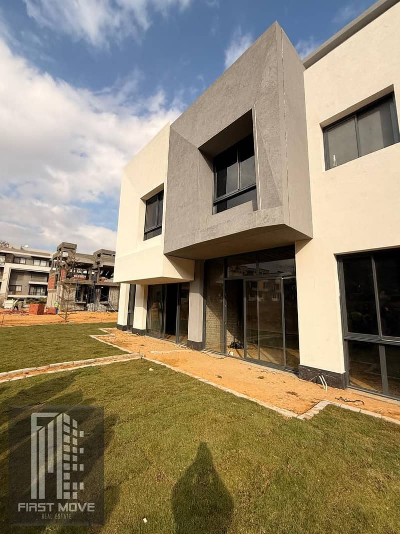 Preview your villa in a fully serviced compound with a 10% down payment in the heart of New Cairo, 3 minutes from the American University AUC, near the German University and Point 90 Mall in the Fifth Settlement. - Ansicht 2