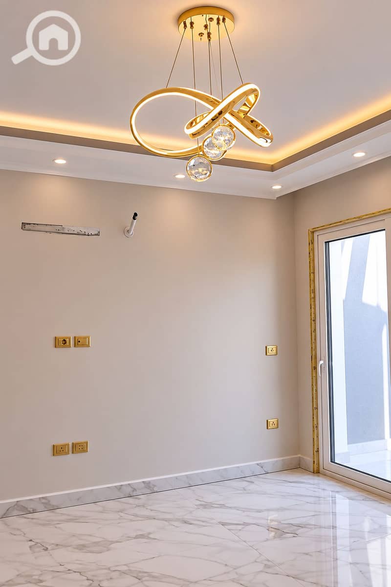 Villa for rent, legal in Madinaty, Model I, modern, first occupancy, ultra-super lux finishes – další