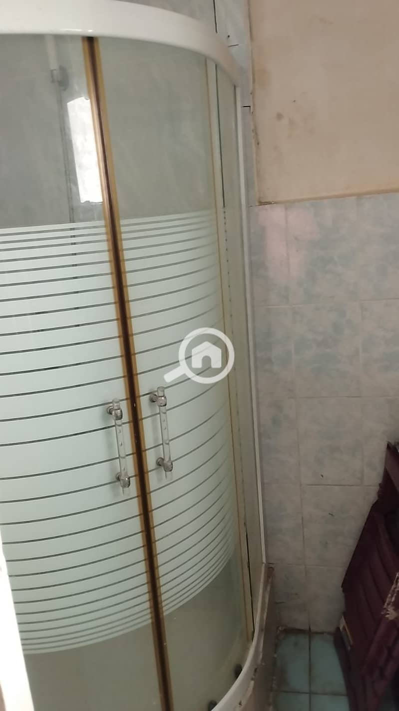 Two rooms for rent with a third balcony that overlooks the sea in panorama. – další