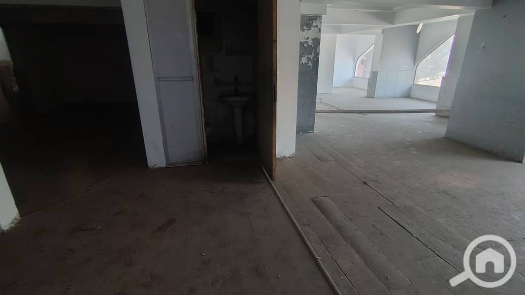 5 1000618717. jpg
