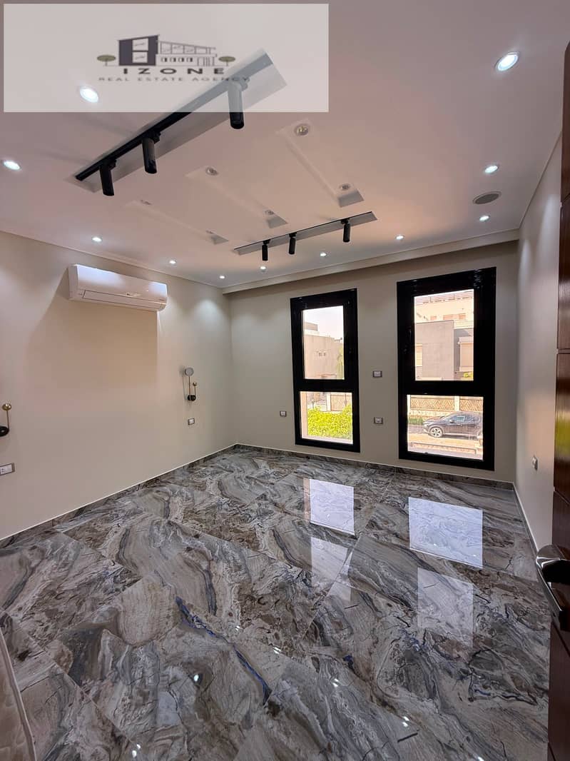 Middle Townhouse for Rent – Sodic Villette New Cairo – 260sqm – Ultra Super Lux – Kitchen, Appliances & ACs – 4 Bedrooms – 4 Bathrooms – pohled 4