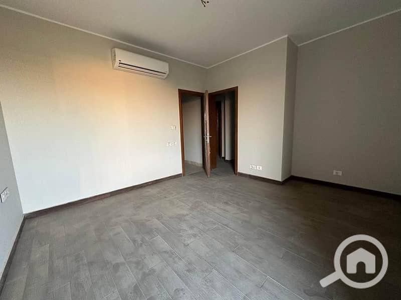 finished Apartment 3 bed Ready to move in Six West - Widok 6
