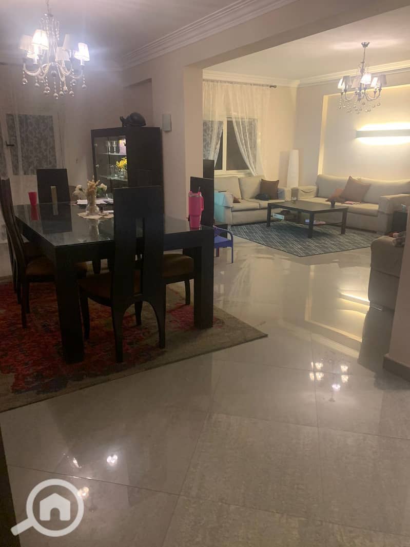 Super Lux Apartment for Sale in the 3rd District, 6th of October City (Prime Location)! - Widok 3