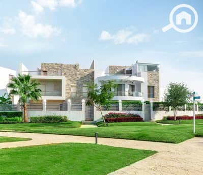 4 Bedroom Twin House for Sale in Sheikh Zayed, Giza - IMG-20250309-WA0213. jpg 4 Bedroom Twin House for Sale in Sheikh Zayed, Giza - IMG-20250309-WA0213. jpg
