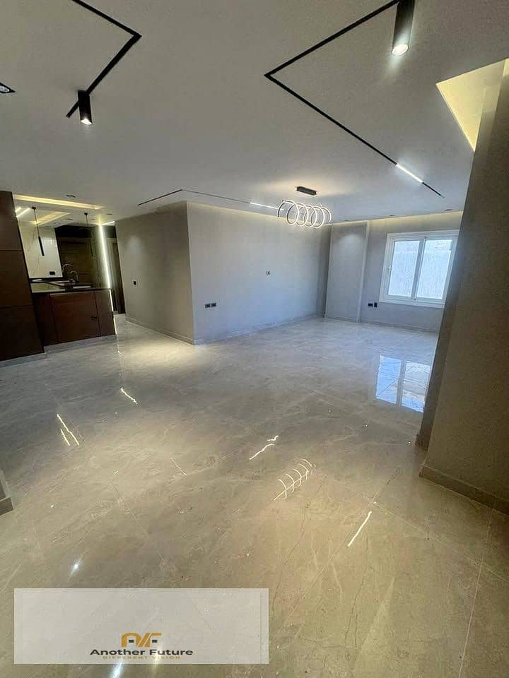 A distinctive apartment for sale with a sea view in a compound in Sheikh Zayed, next to Zed Towers. - Widok 5
