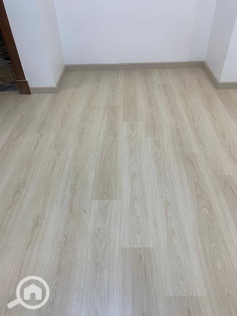 6 f29e9ad3-2378-42c1-950c-8f289b08ac0d. jpg
