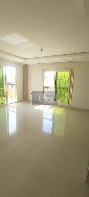 For rent in First Settlement (Al-Banafsaj 12): Unit with an open view facing a main street, located near Al-Teseen Street, Sadat Axis, Mohamed Naguib - Widok 2