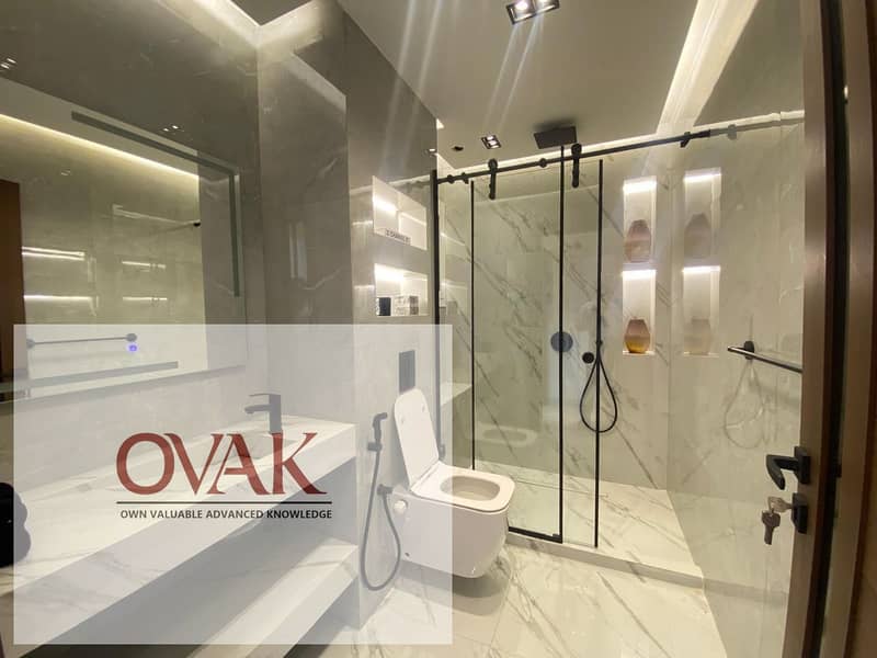 One-Bedroom Apartment for Sale in Hyde Park - Mehr