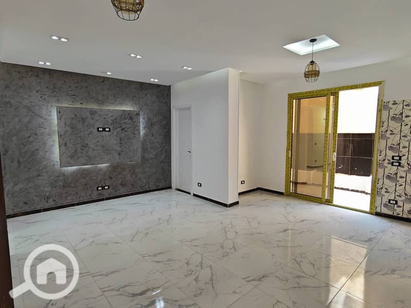Finished Basement Apartment for Sale in District 10 – Sheikh Zayed Ready to move - Prime location North Facing - Widok 2