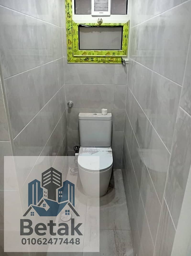 For rent, 180 sqm in the Vallory Compound, Smouha. Transport and engineering, kitchen cabinets in the kitchen, air conditioning, and garage next to Smouha Club. - Widok 4