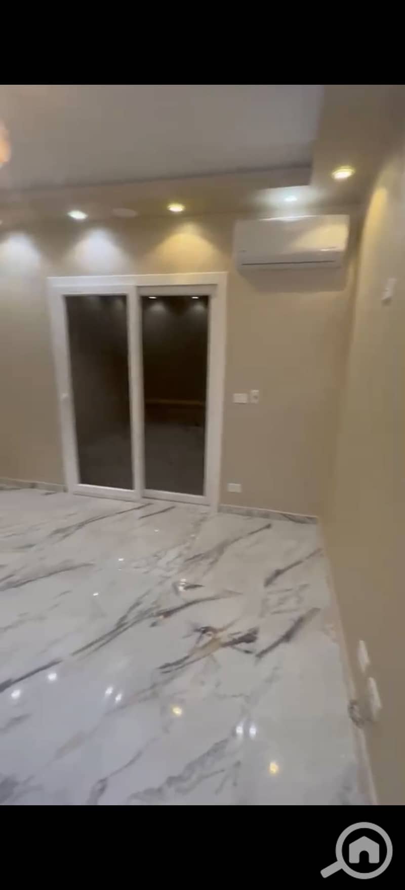 12 378771. jpg