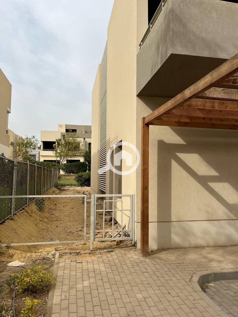 Prime location villa with open view for sale in Golf Extension Palm Hills - Ansicht 4