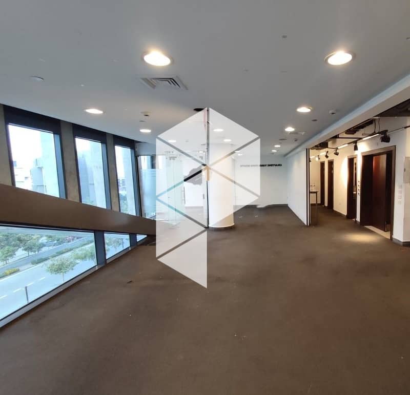 141 SQM Open Space Fully Finished - Ansicht 3