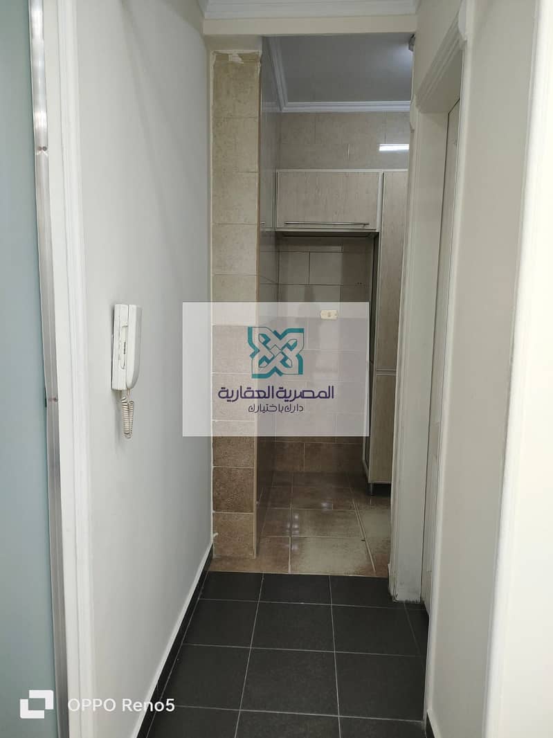 Administrative headquarters for rent with air conditioning, administrative license, main street near Carrefour and the ring road, close to banks and services. - Więcej