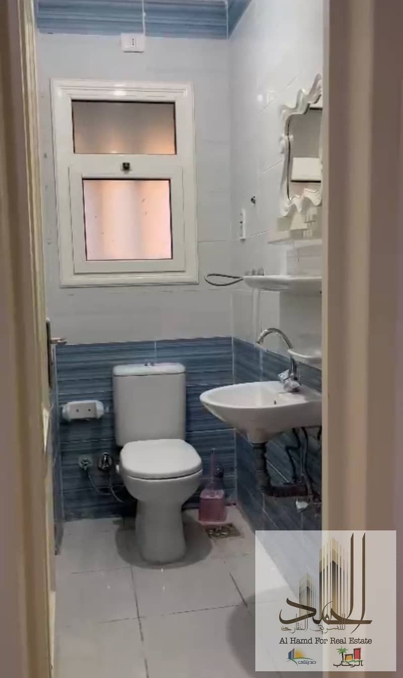 4 1000722870. jpg