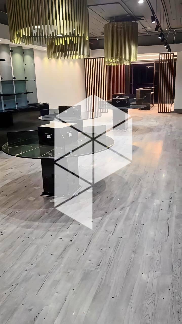 Premium 448m Office Fully Furnished Prime Location - Mehr