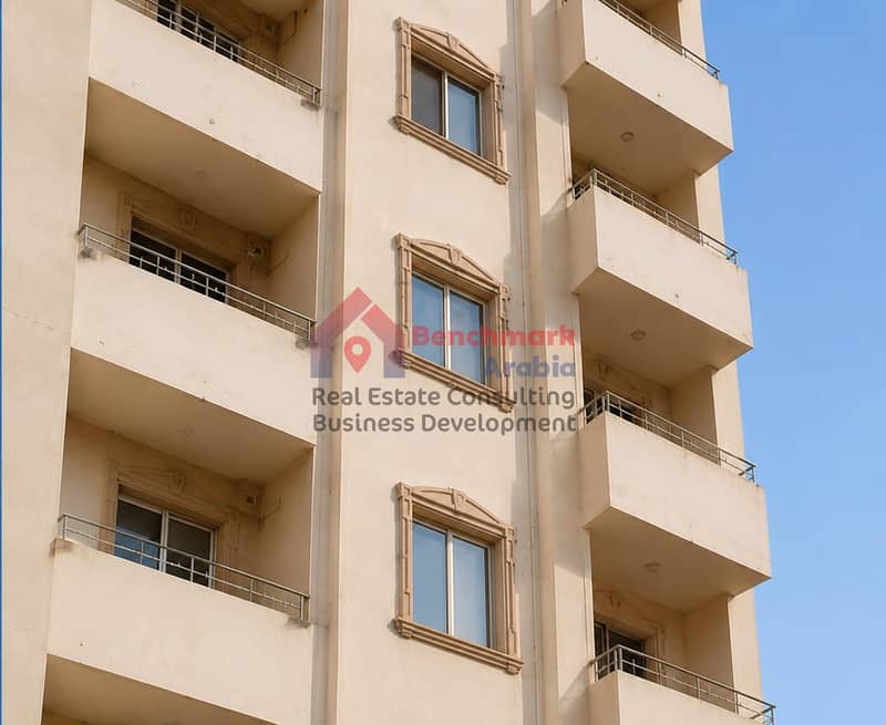 Helmiet El-Zaitoun, directly in front of the Helmiet El-Zaitoun Metro station. – pohled 2