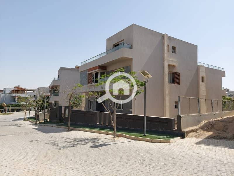 Standalone Villa for Sale in Zayed Dunes Compound – Sheikh Zayed - Ansicht 4