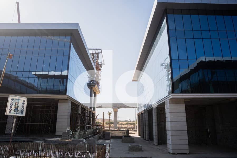 Own a premium 115 sqm retail unit in one of New Cairo’s most prestigious mixed-use destinations - Golden Gate Redcon - Ansicht 2