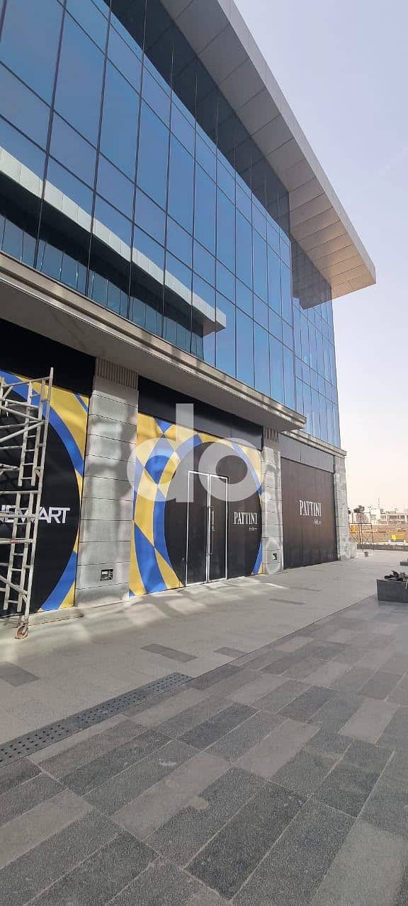 Own a premium 115 sqm retail unit in one of New Cairo’s most prestigious mixed-use destinations - Golden Gate Redcon - Ansicht 4