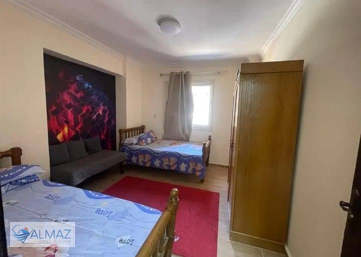 Furnished 130 sq m fully air-conditioned apartment for rent in Dar Misr Al Qarnafel Compound, First Settlement, directly opposite Gate 24 of Rehab Cit - Ansicht 3