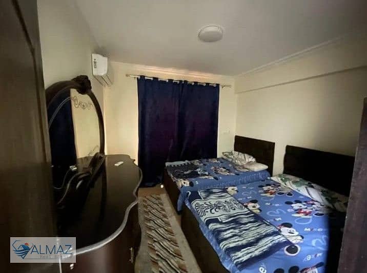 Furnished 130 sq m fully air-conditioned apartment for rent in Dar Misr Al Qarnafel Compound, First Settlement, directly opposite Gate 24 of Rehab Cit - Ansicht 4