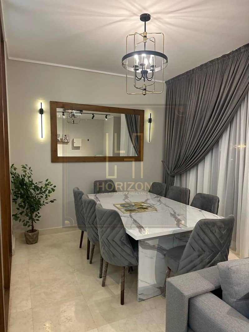 Furnished Apartment 2rooms prime location sale Village Gate Palm Hills New Cairo - Ansicht 4
