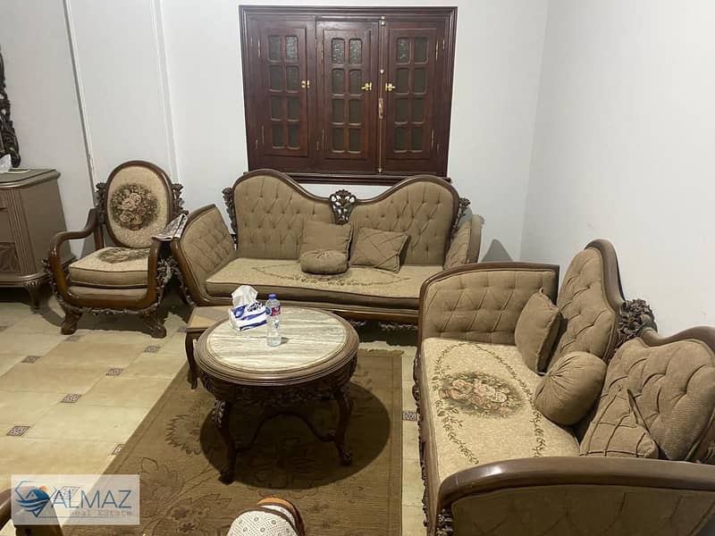 Furnished 220 sqm apartment for rent in Al Yasmin 3 Villas, First Settlement, near main roads. - Mehr