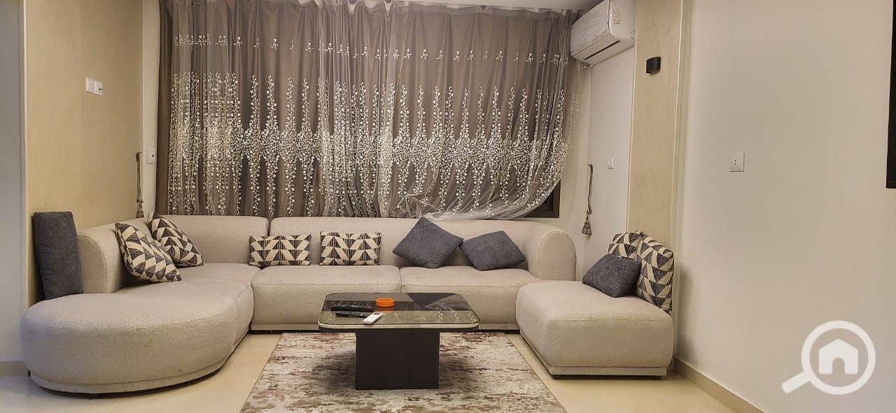 Hotel furnished apartment in Sheraton Airport in a very special location – pohled 2