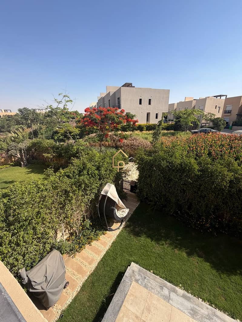 Townhouse with Kitchen and AC for rent at Owest(WHYT)near of palm hills , new giza ,palm parks elshikh zayed and waslt dahshour - Widok 5