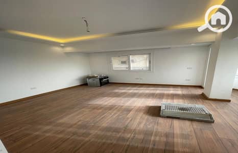 4 Bedroom Duplex for Sale in Maadi, Cairo - WhatsApp-Image-2025-04-25-at-6.21. 56-PM-1. jpg 4 Bedroom Duplex for Sale in Maadi, Cairo - WhatsApp-Image-2025-04-25-at-6.21. 56-PM-1. jpg