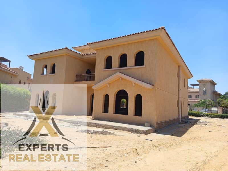 Independent villa, 555m buildings, without finishing, open view in Madinaty, large land - Ansicht 4