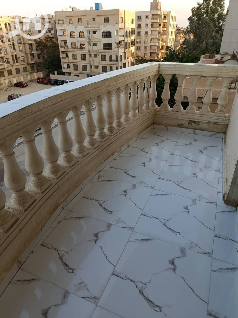Apartment for rent in Zahra Al-Maadi, Madinat Al-Miraj, with a front view, area 165 sqm, consisting of 3 rooms, bathroom, reception, kitchen, on the 3rd floor, with an elevator, super luxury finishing. - Ansicht 2