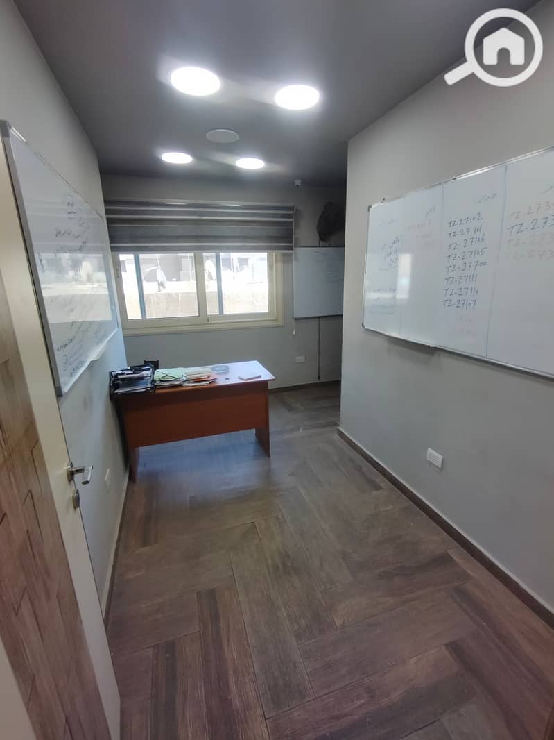 20 1000290758. jpg