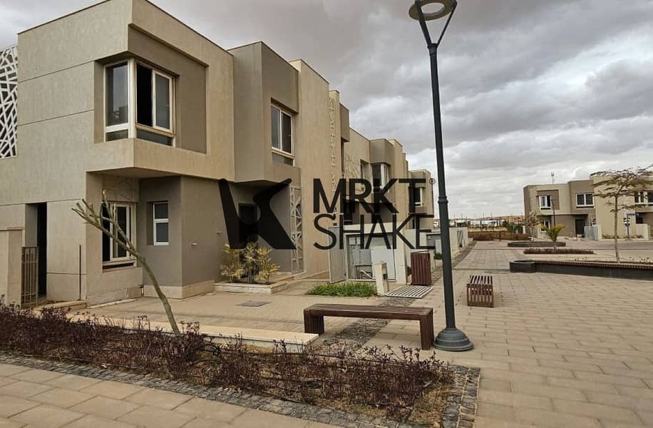 12 10. jpg