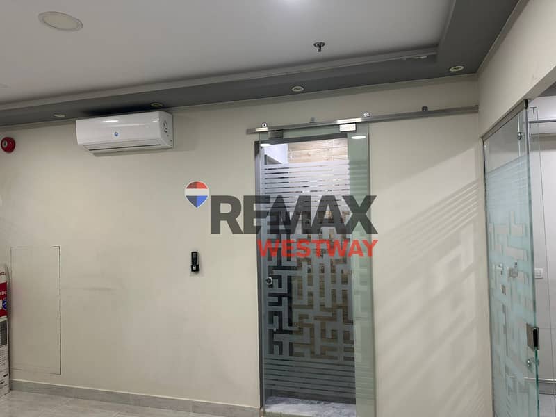 Office for rent in the Courtyard El Sheikh Zayed مكتب للايجار في الكورت يارد الشيخ زايد - Ansicht 5