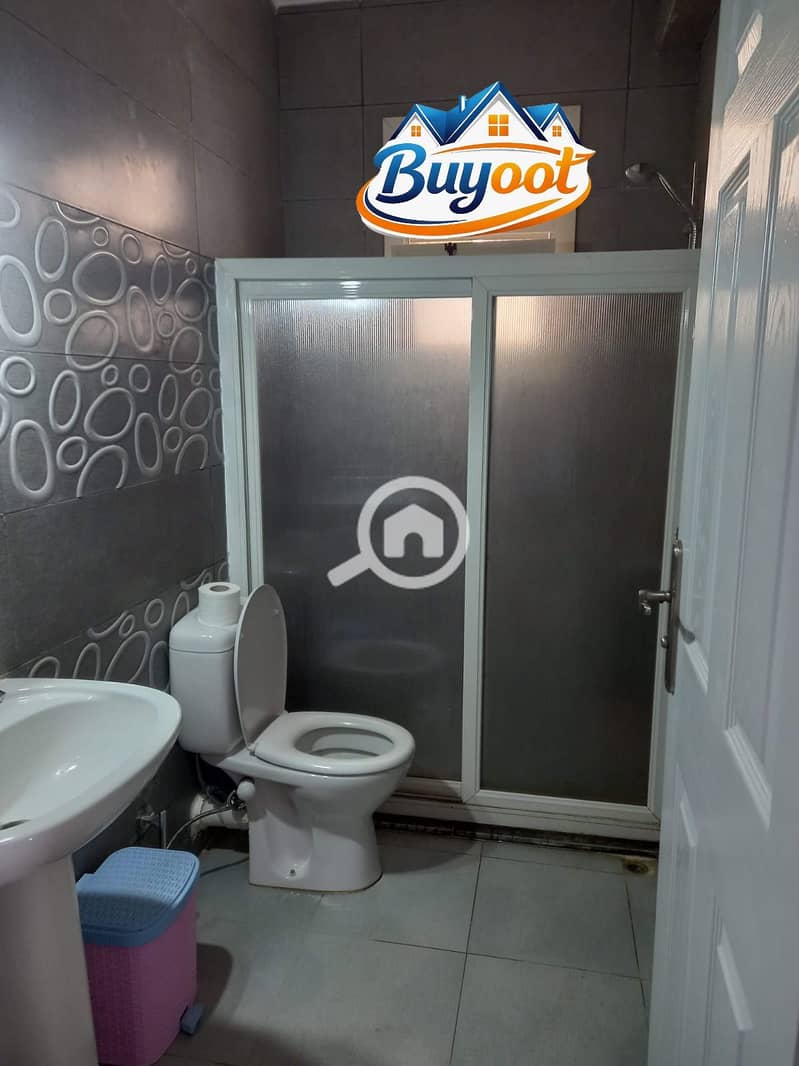8 1000443740. jpg