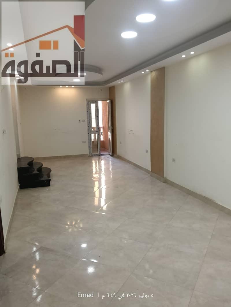 New apartment for rent consisting of 3 rooms, reception, bathroom and kitchen in Al-Ma'araj Al-Ulya, Zahraa Al-Maadi, near Carrefour - Widok 2