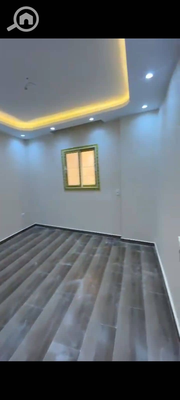 2 1000809990. png